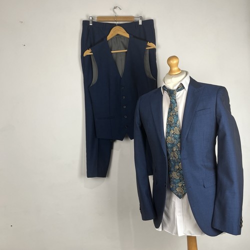 Next piece suit - next, 3