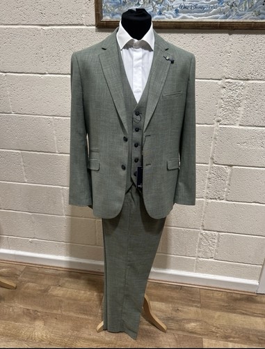 Sage green piece suit 42r - sage,