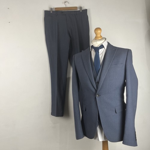 Next piece suit - next,