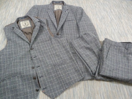 House cavani piece suit - house,