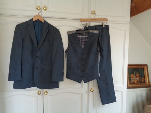 Grey piece suit - ,