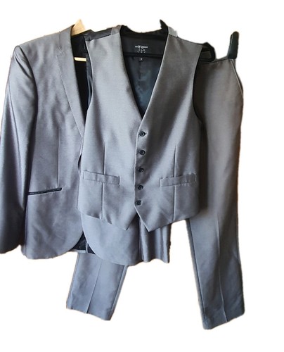 Taylor wright grey 3 - grey, piece
